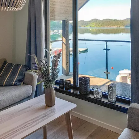 3 Bedroom Lovely In Casa vacanze