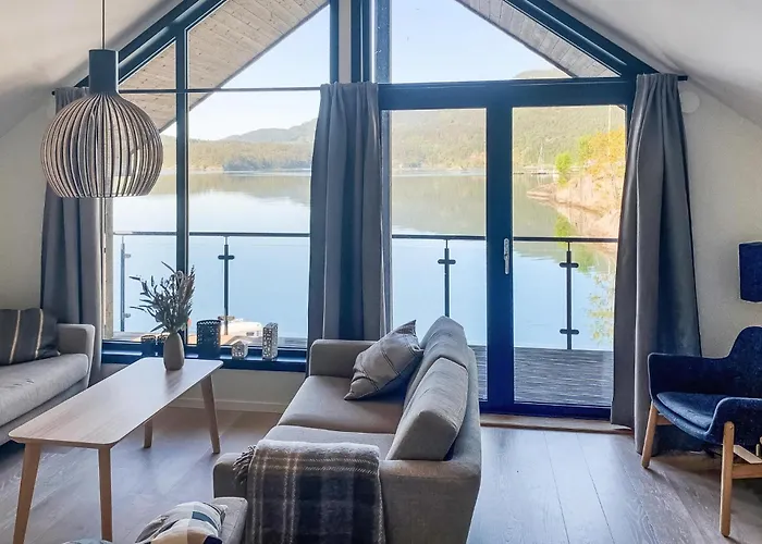 3 Bedroom Lovely In Ferienhaus